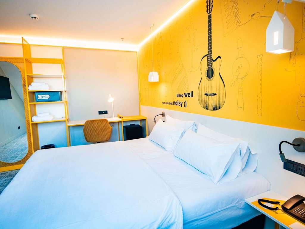 Ibis Styles Sibiu Arsenal Hotel Kamer foto