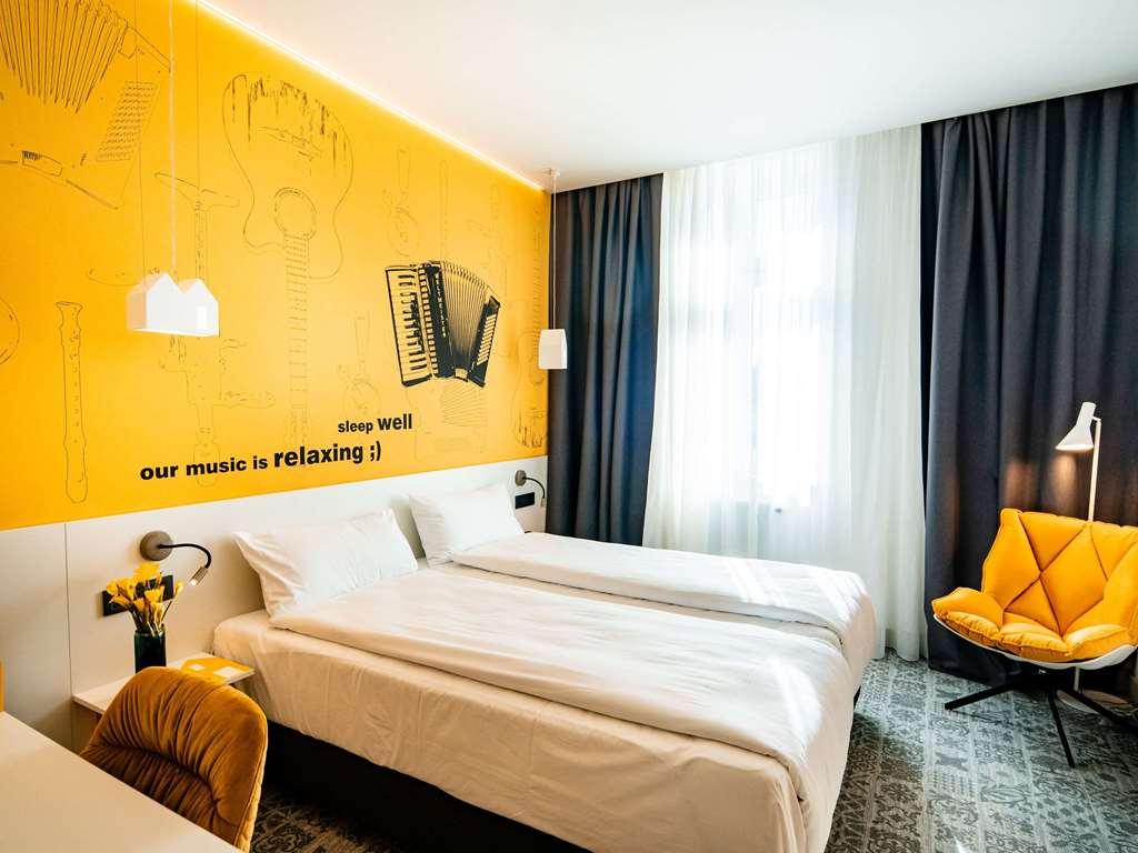 Ibis Styles Sibiu Arsenal Hotel Kamer foto