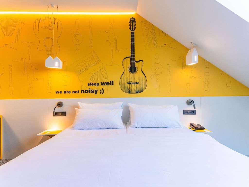 Ibis Styles Sibiu Arsenal Hotel Kamer foto
