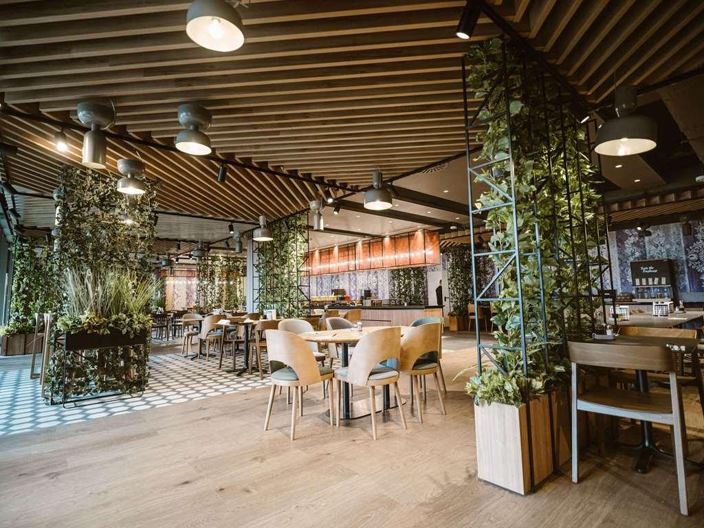 Ibis Styles Sibiu Arsenal Hotel Restaurant foto